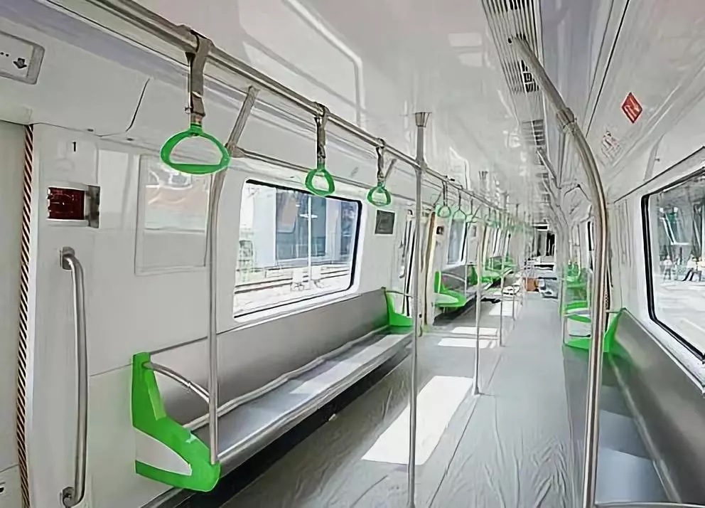 車廂內部.jpg